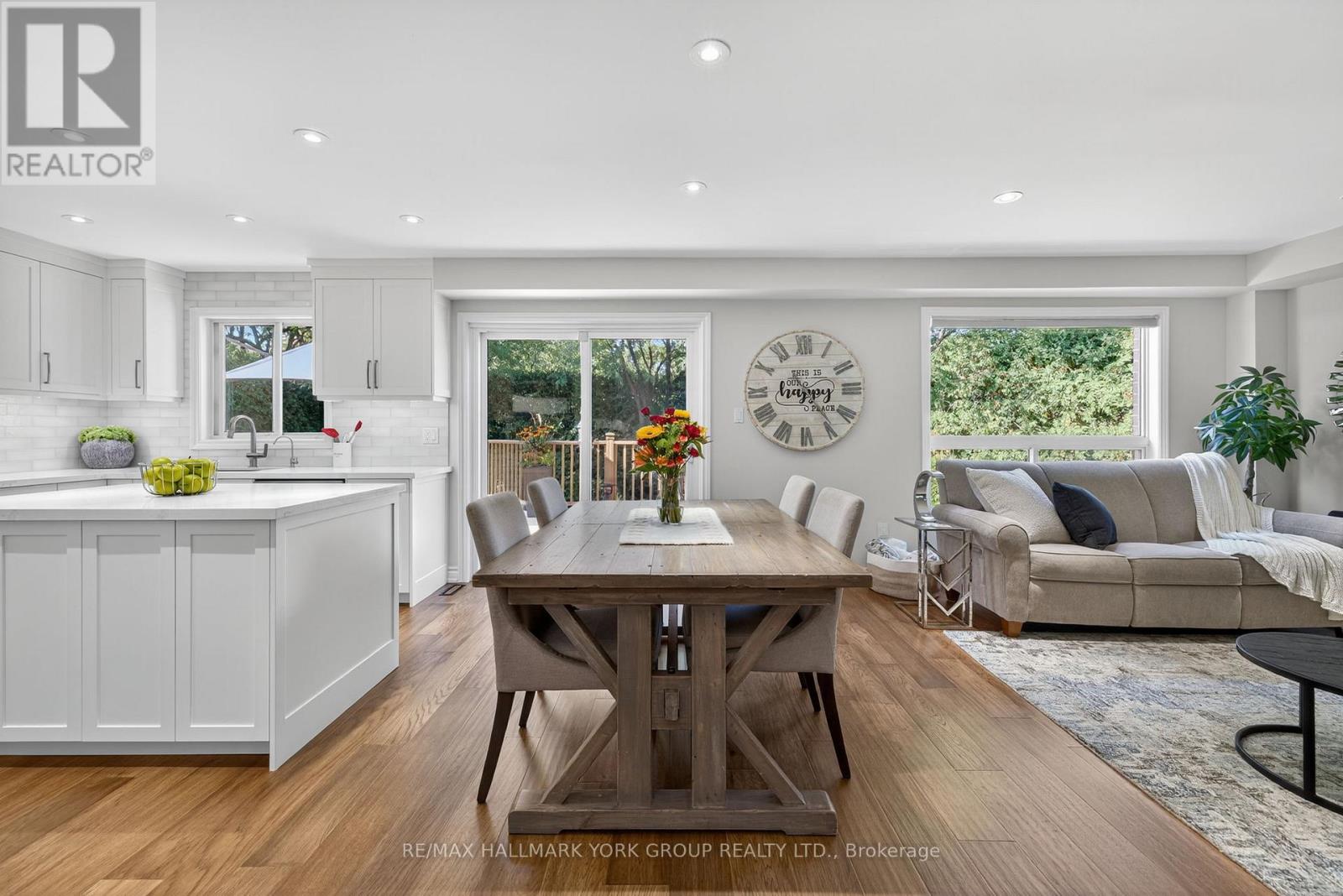 341 Gaston Place, Newmarket, Ontario  L3Y 8M4 - Photo 11 - N12782070