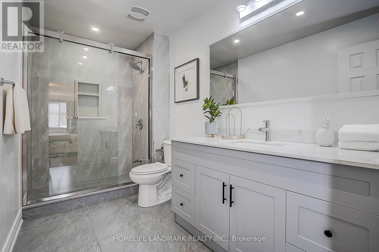 124 King William Crescent, Richmond Hill, Ontario  L4B 4T1 - Photo 31 - N12782084