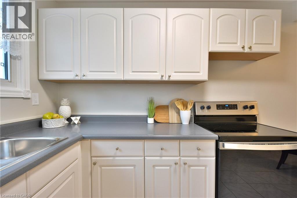 120 Quigley Road Unit# 5, Hamilton, Ontario  L8K 6L4 - Photo 3 - 40804740