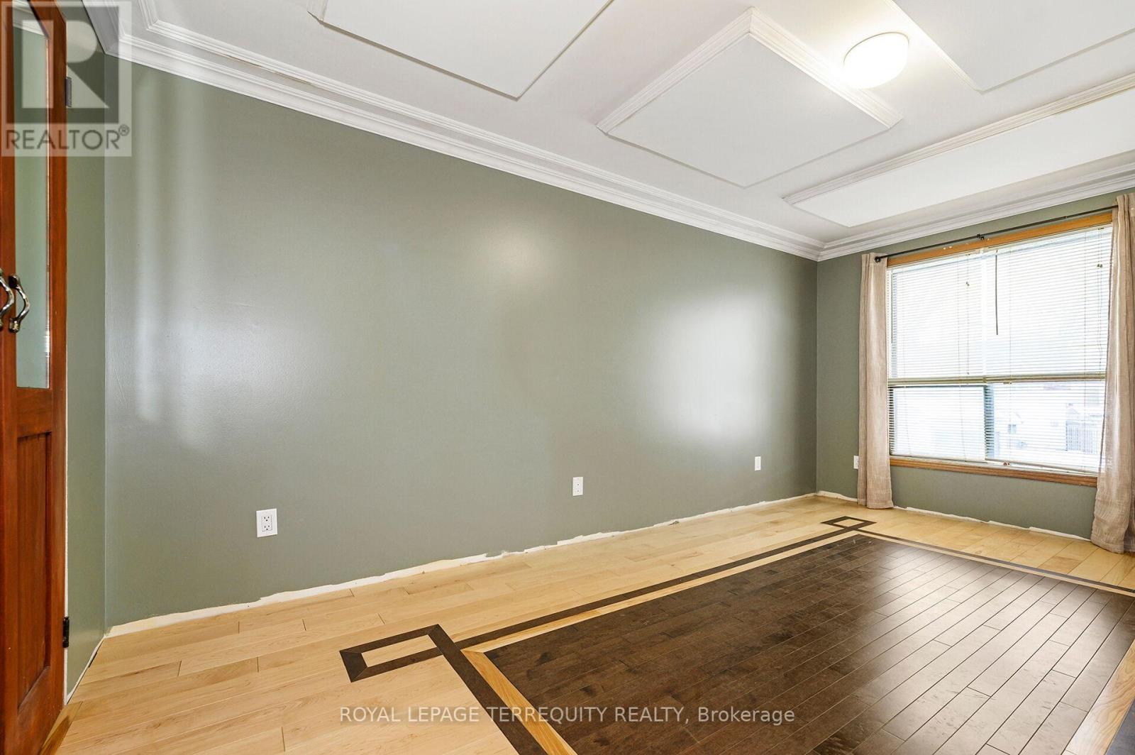 21 Gladstone Square, Brampton, Ontario  L6S 2H5 - Photo 10 - W12782026