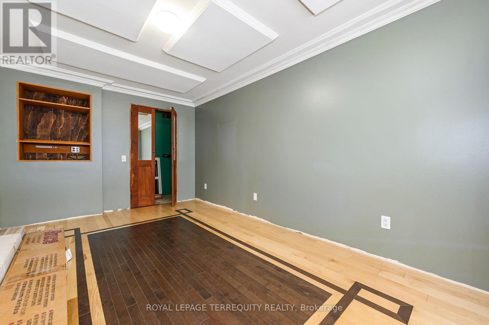 21 Gladstone Square, Brampton, Ontario  L6S 2H5 - Photo 11 - W12782026