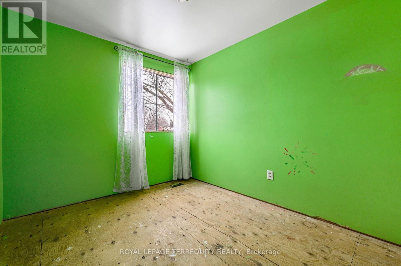 21 Gladstone Square, Brampton, Ontario  L6S 2H5 - Photo 12 - W12782026