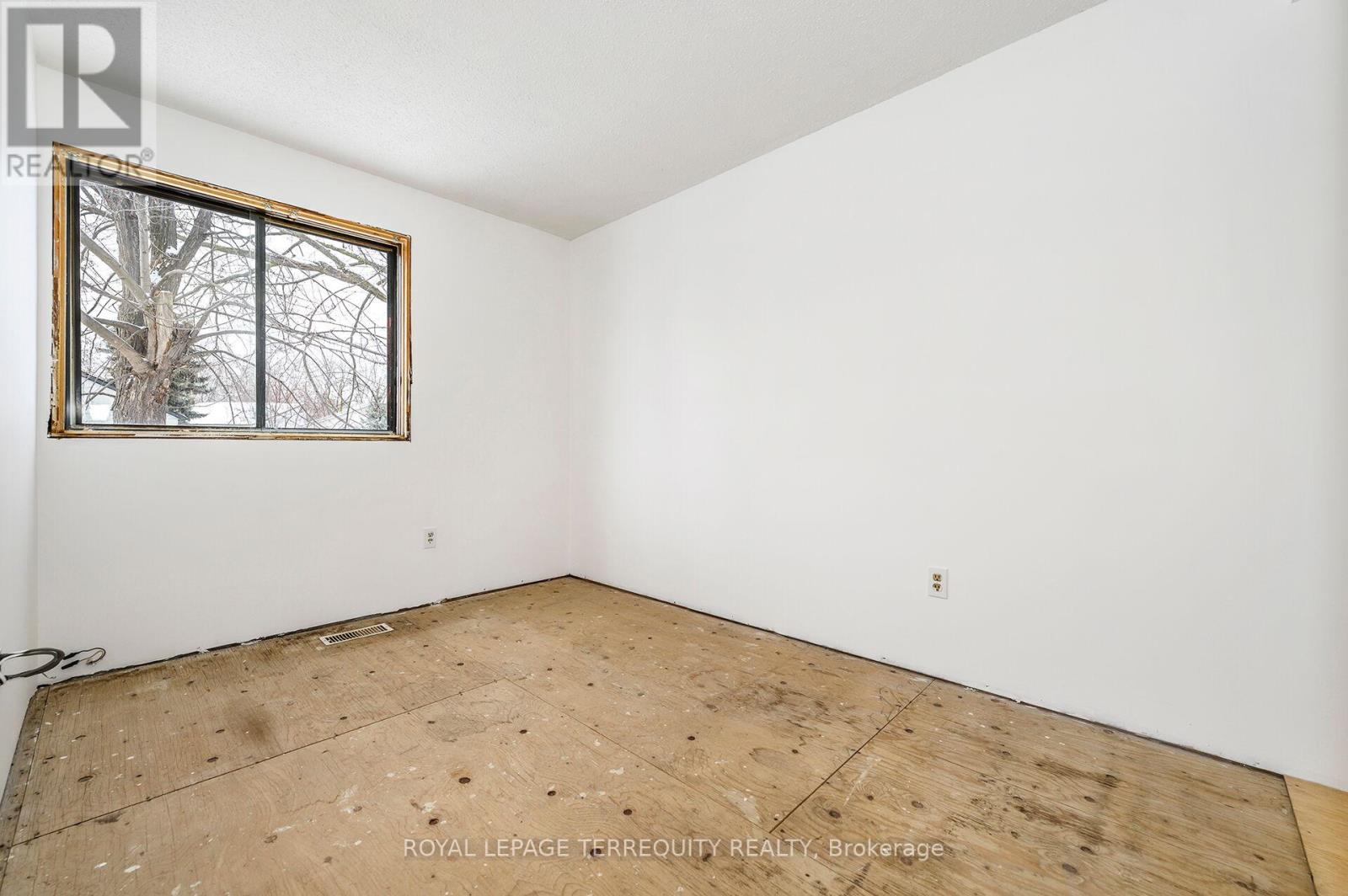 21 Gladstone Square, Brampton, Ontario  L6S 2H5 - Photo 15 - W12782026