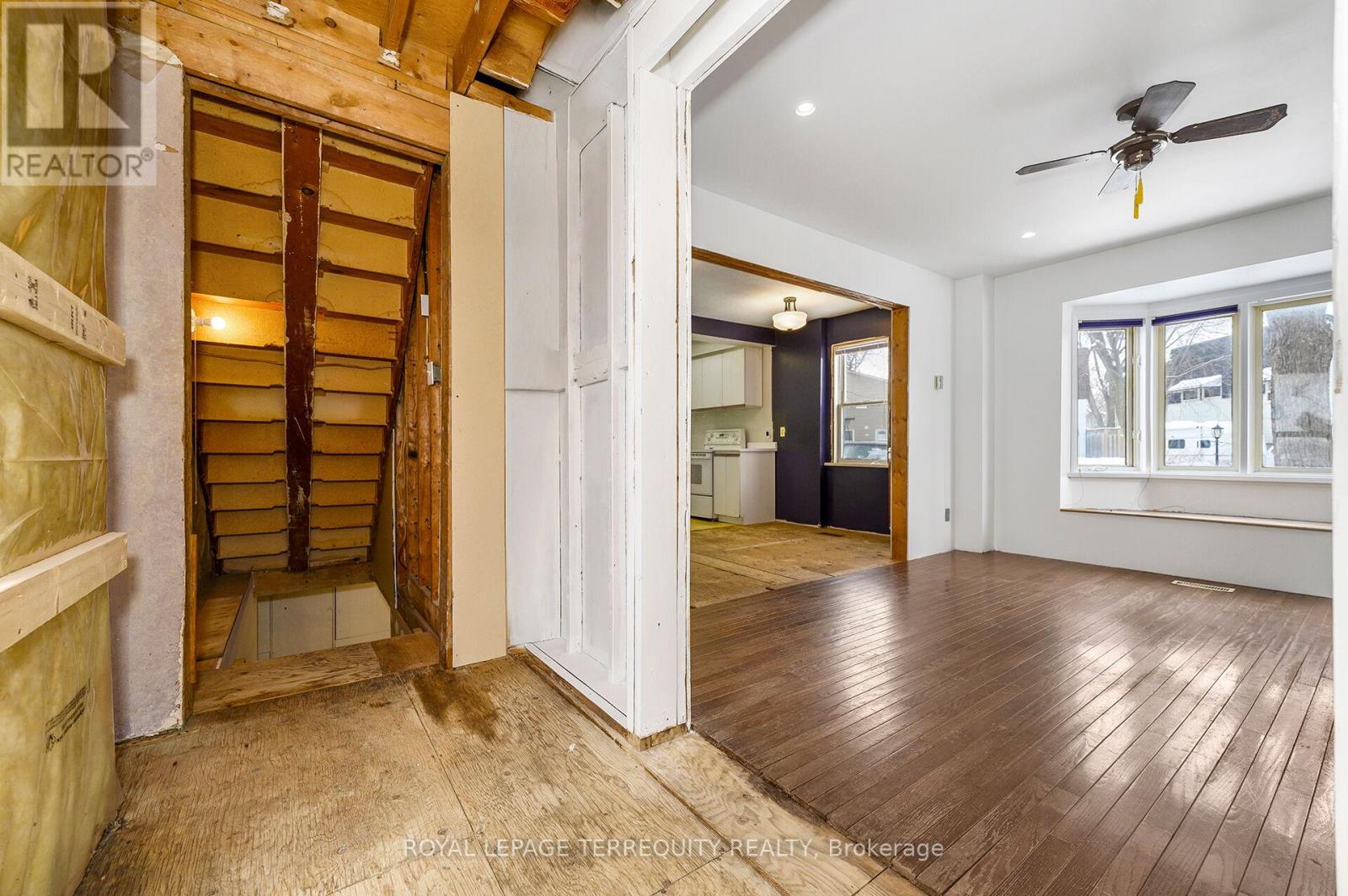 21 Gladstone Square, Brampton, Ontario  L6S 2H5 - Photo 17 - W12782026