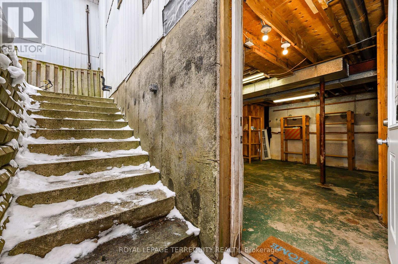 21 Gladstone Square, Brampton, Ontario  L6S 2H5 - Photo 24 - W12782026