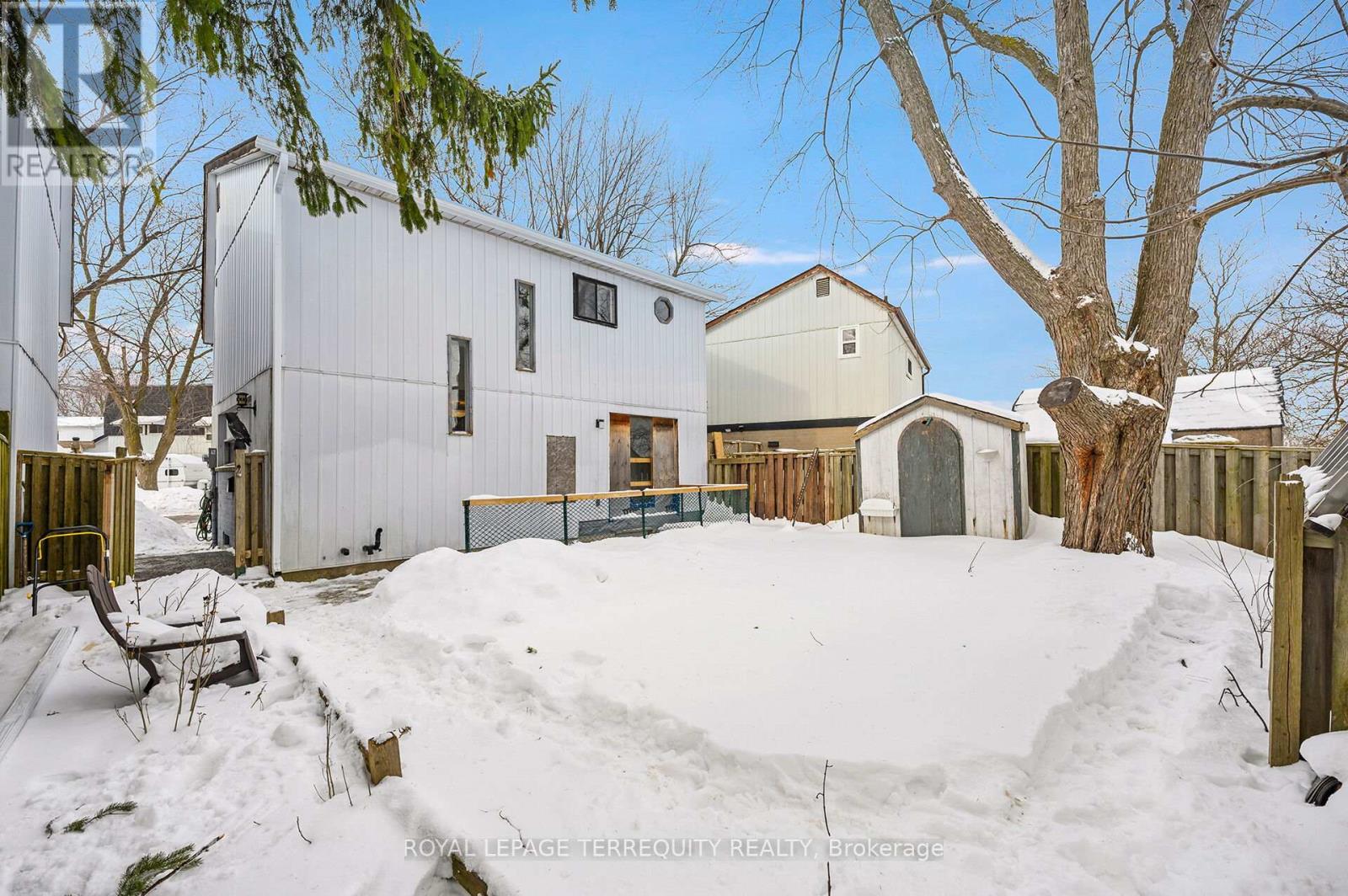 21 Gladstone Square, Brampton, Ontario  L6S 2H5 - Photo 30 - W12782026