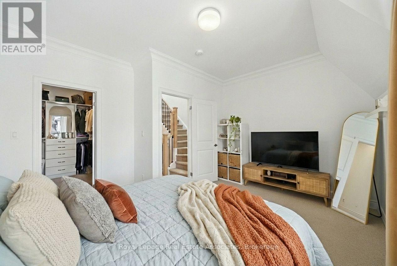 56 - 30 Lunar Crescent, Mississauga, Ontario  L5M 2R5 - Photo 19 - W12782048