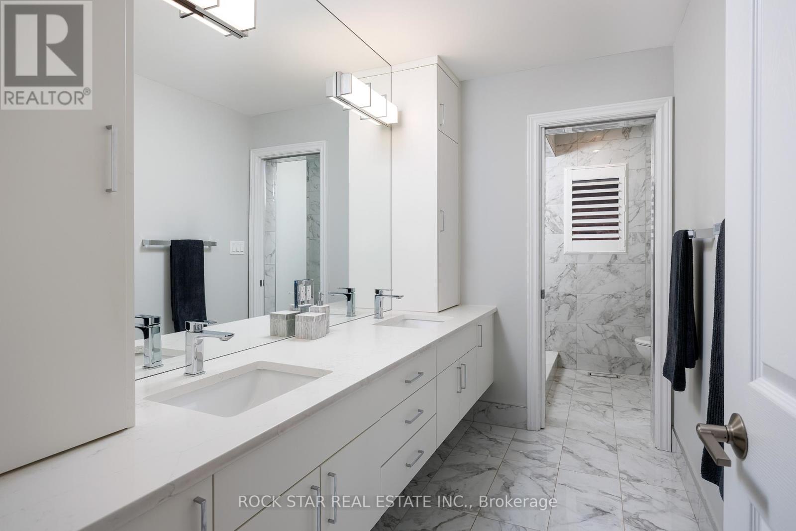 2318 Salcome Drive, Oakville, Ontario  L6H 7N3 - Photo 36 - W12782064