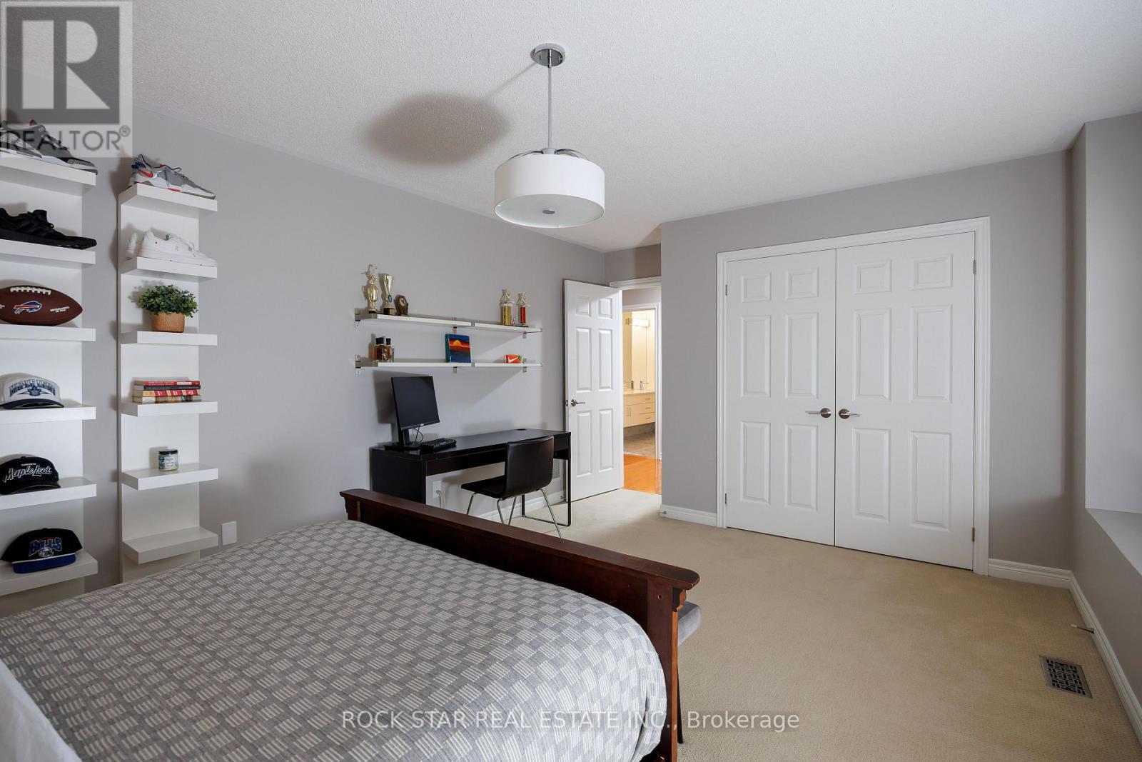 2318 Salcome Drive, Oakville, Ontario  L6H 7N3 - Photo 41 - W12782064