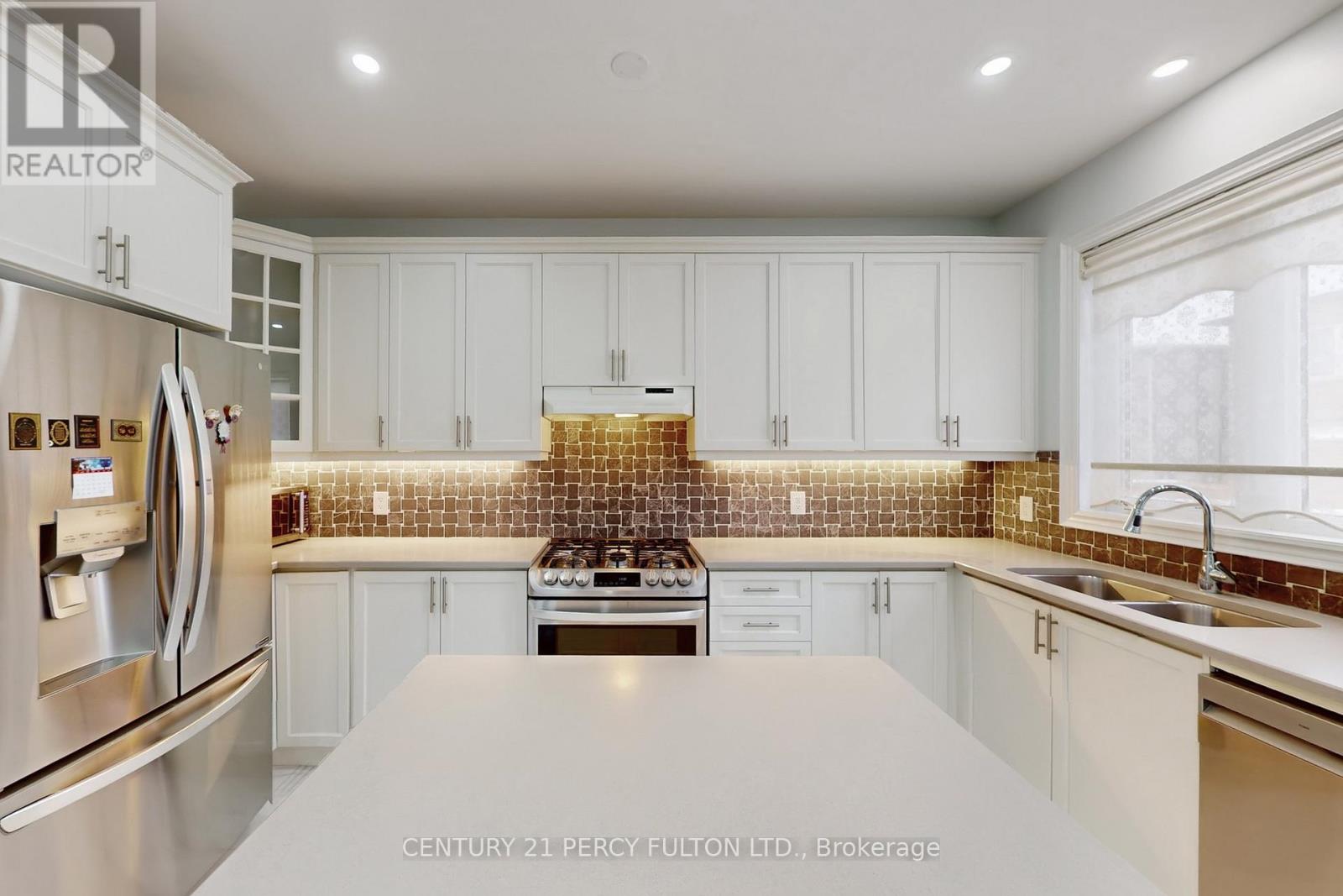 11 Sinatra Street, Brampton, Ontario  L6R 4B3 - Photo 12 - W12782080