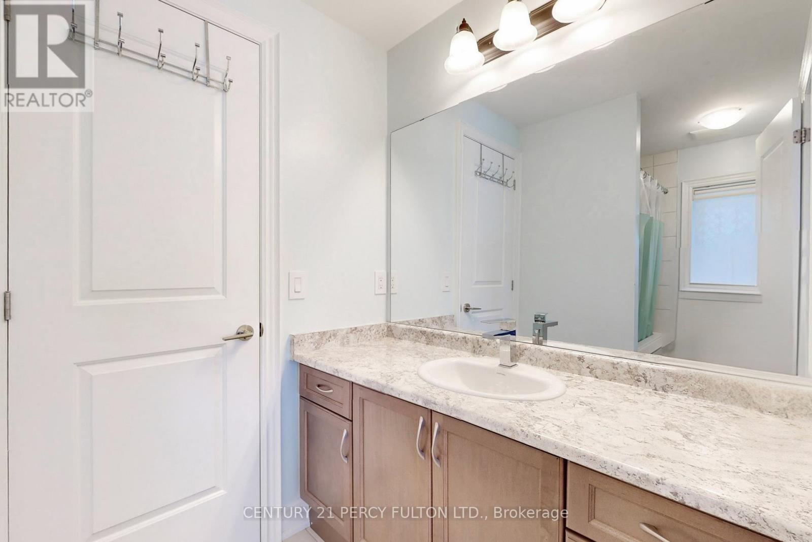 11 Sinatra Street, Brampton, Ontario  L6R 4B3 - Photo 31 - W12782080