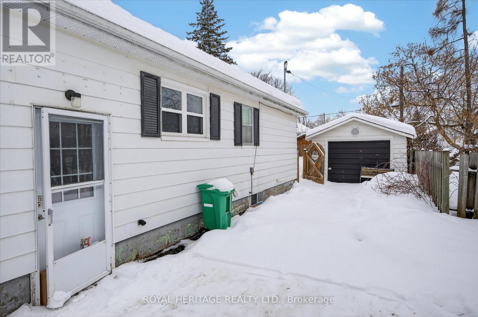 651 Montrose Street, Peterborough, Ontario  K9J 3C3 - Photo 35 - X12782032