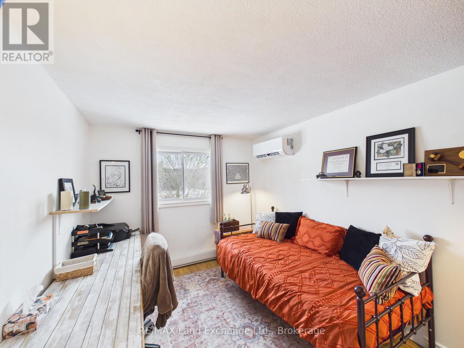 638 Hunter Street, Kincardine, Ontario  N2Z 1R6 - Photo 12 - X12782092