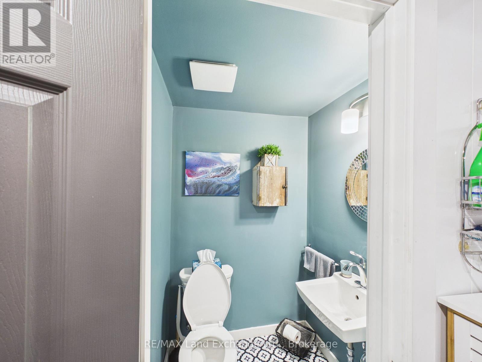 638 Hunter Street, Kincardine, Ontario  N2Z 1R6 - Photo 15 - X12782092