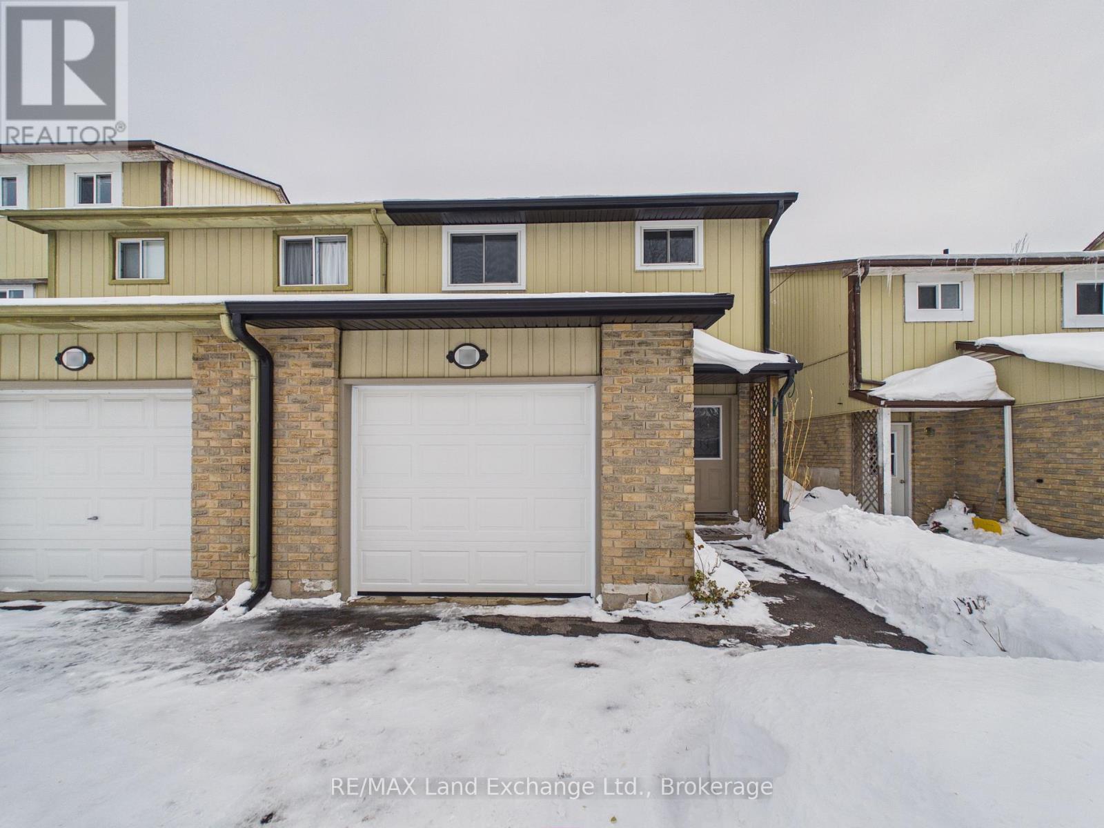 638 Hunter Street, Kincardine, Ontario  N2Z 1R6 - Photo 2 - X12782092