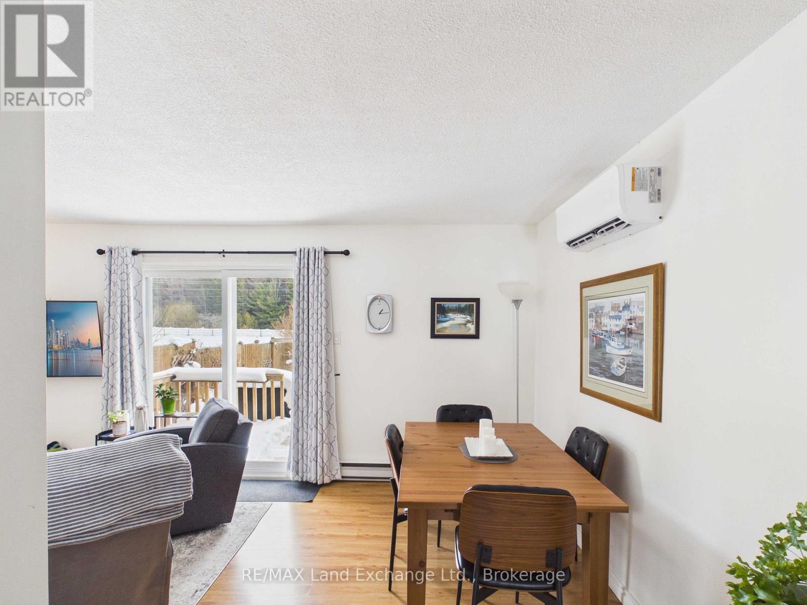 638 Hunter Street, Kincardine, Ontario  N2Z 1R6 - Photo 5 - X12782092