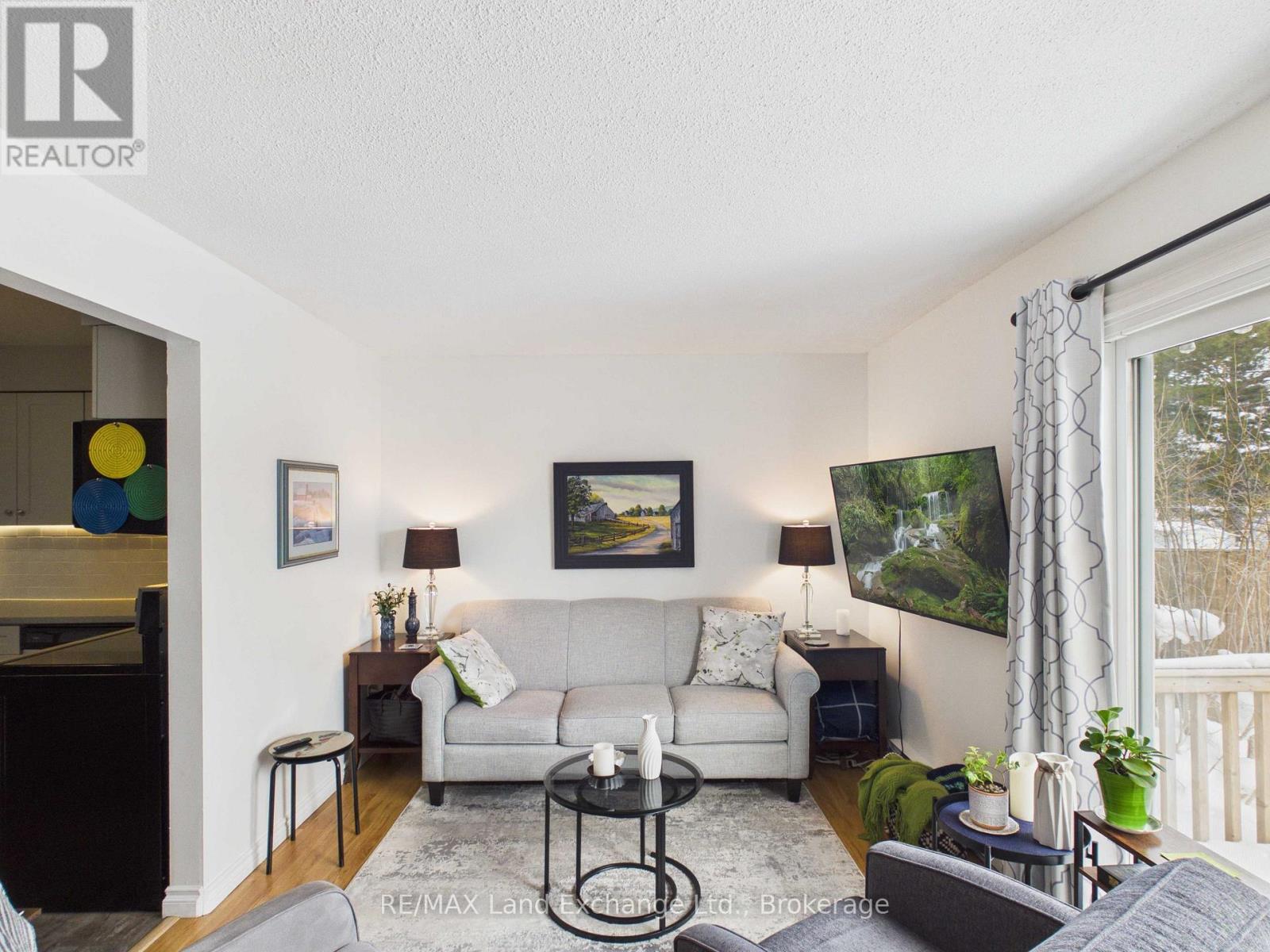 638 Hunter Street, Kincardine, Ontario  N2Z 1R6 - Photo 6 - X12782092