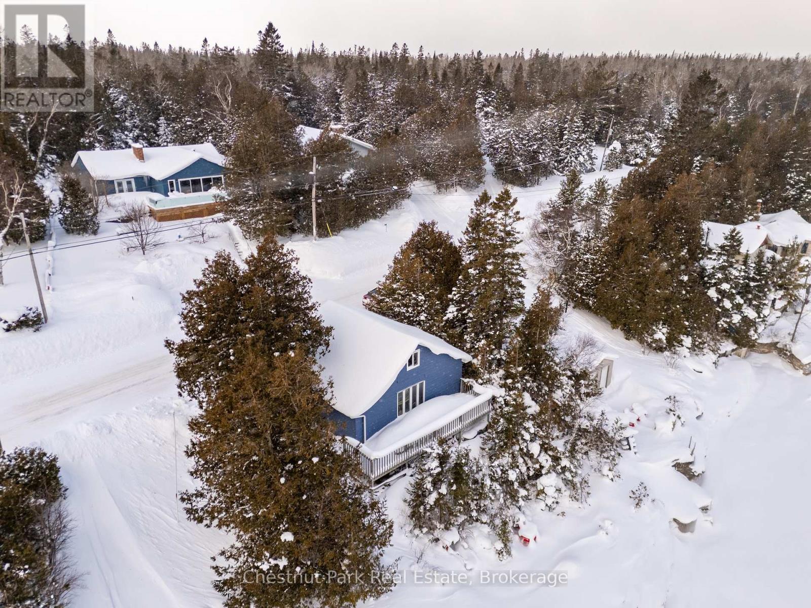 129 & 130 Isthmus Bay Road, Northern Bruce Peninsula, Ontario  N0H 1W0 - Photo 2 - X12782104