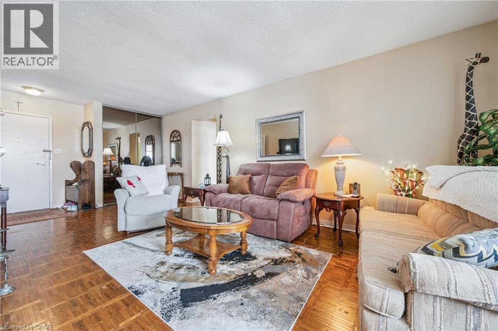 225 Harvard Place Unit# 1510, Waterloo, Ontario  N2J 4H4 - Photo 18 - 40803777