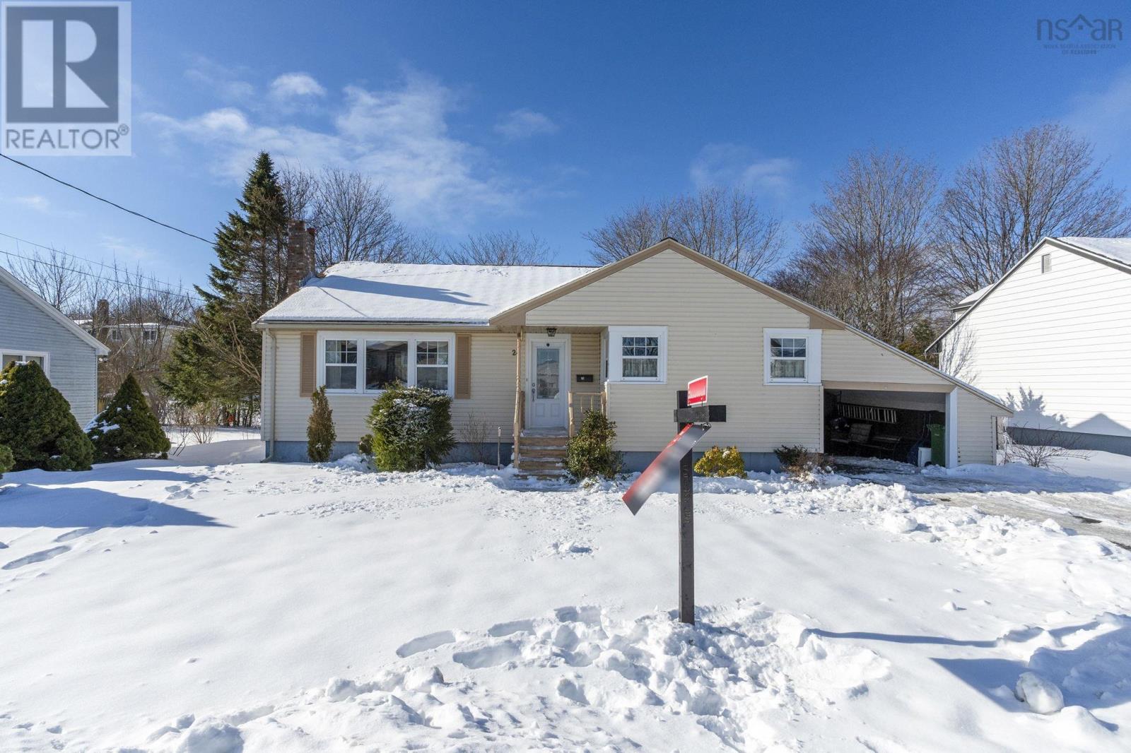 24 Penhorn Drive, Dartmouth, Nova Scotia  B2Y 3K3 - Photo 2 - 202602613