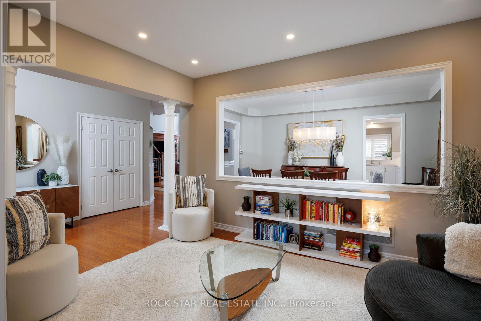 2318 Salcome Drive, Oakville, Ontario  L6H 7N3 - Photo 11 - W12782064