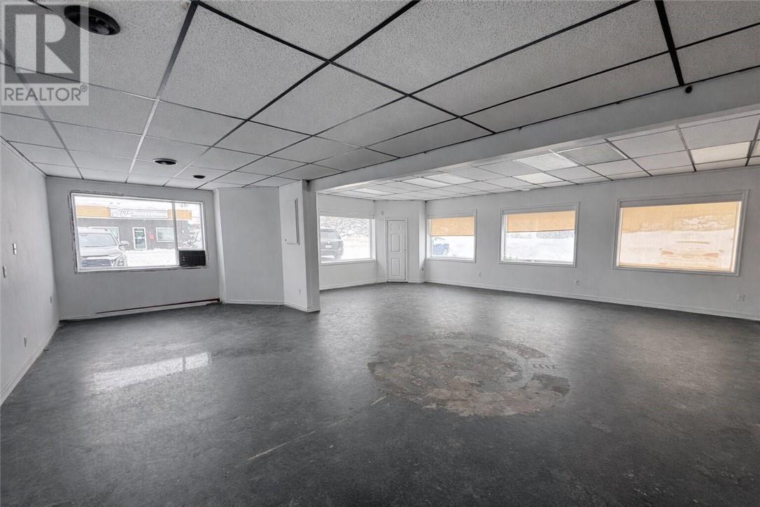 2924 Highway 69n Unit# 1, Val Caron, Ontario  P3N 1E3 - Photo 2 - 2126404