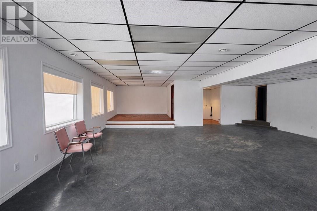 2924 Highway 69n Unit# 1, Val Caron, Ontario  P3N 1E3 - Photo 5 - 2126404