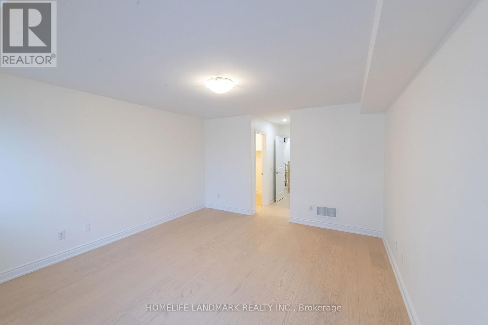 52 Clairtrell Road, Toronto, Ontario  M2N 5J6 - Photo 25 - C12782094