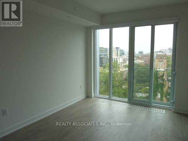 916 - 50 Mccaul Street, Toronto (Kensington-Chinatown), Ontario  M5T 1V9 - Photo 9 - C12782096