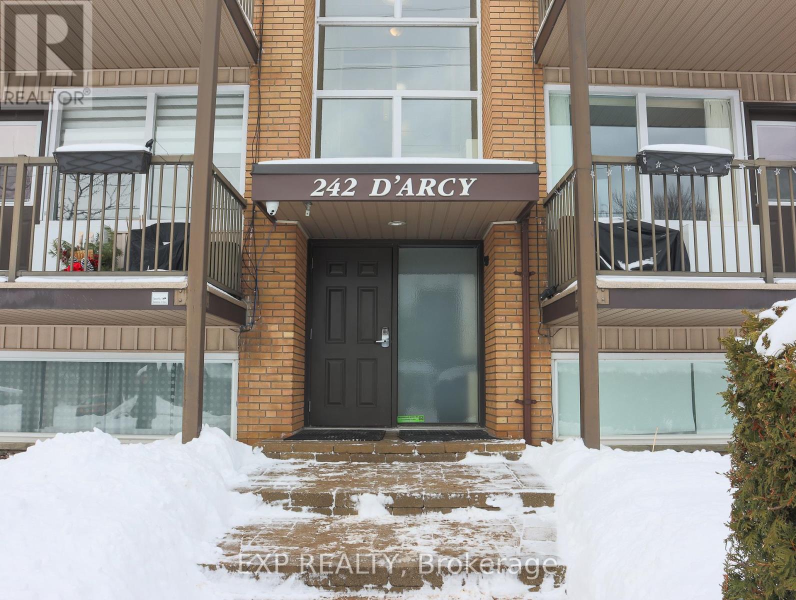 8 - 242 D'arcy Street, Cobourg, Ontario  K9A 4A3 - Photo 3 - X12782110