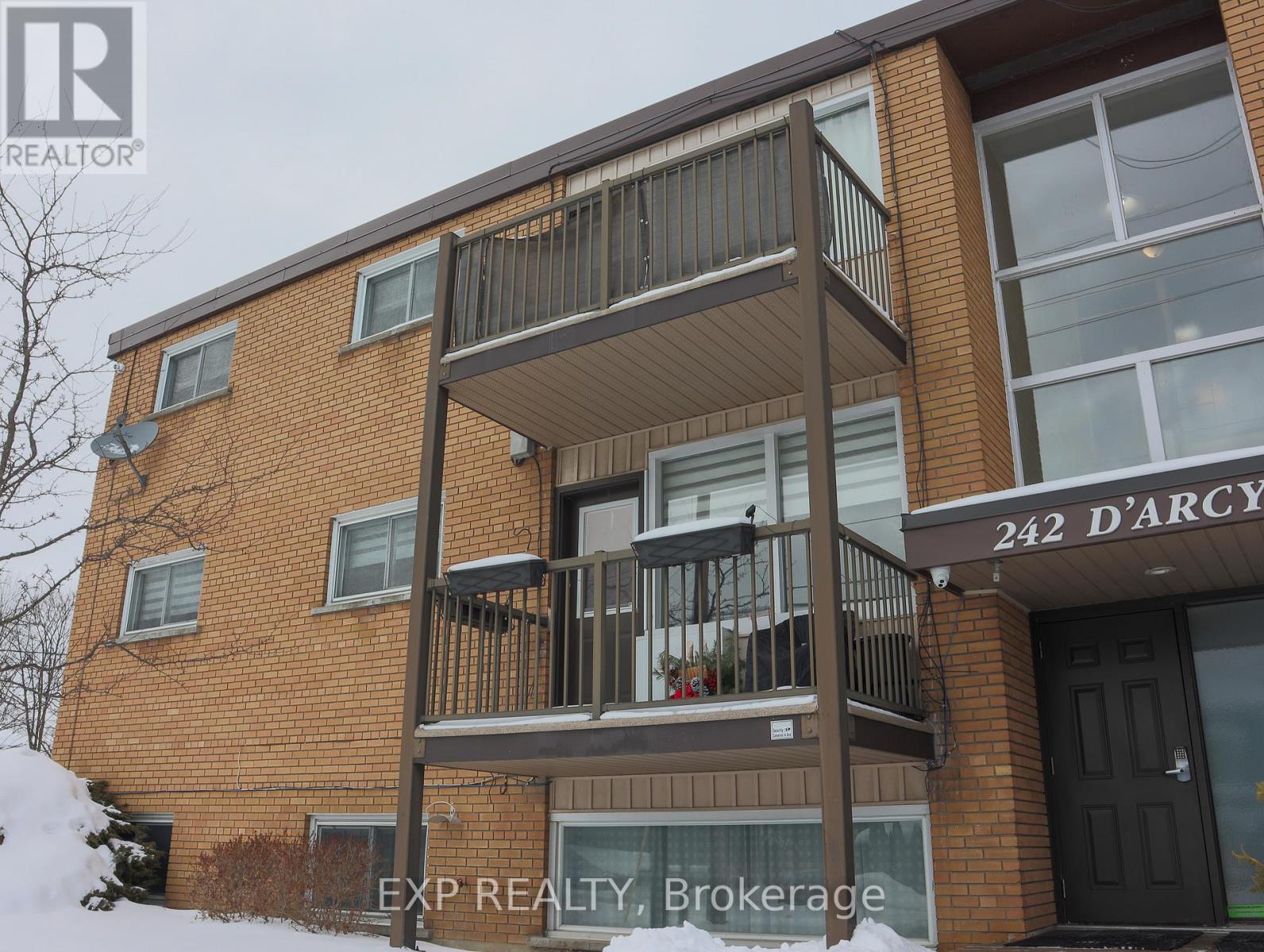 8 - 242 D'arcy Street, Cobourg, Ontario  K9A 4A3 - Photo 1 - X12782110