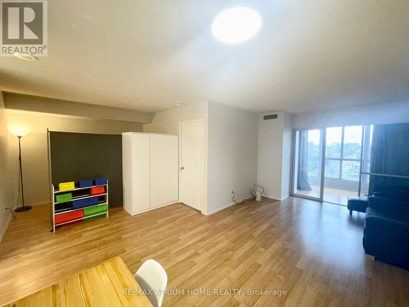 1106 - 1470 Midland Avenue, Toronto, Ontario  M1P 4Z4 - Photo 4 - E12782090