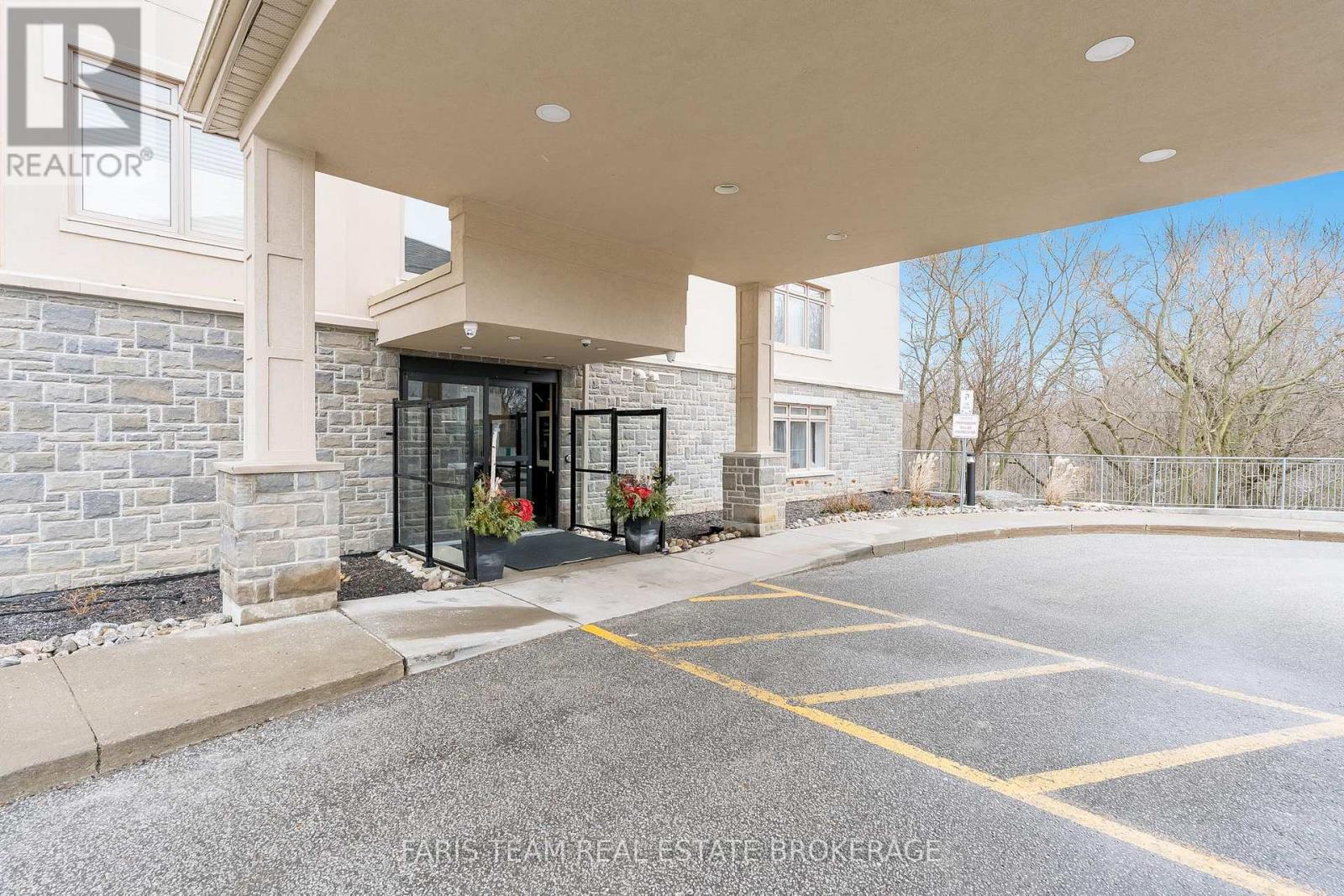 418 - 149 Church Street, King, Ontario  L0G 1T0 - Photo 5 - N12782098