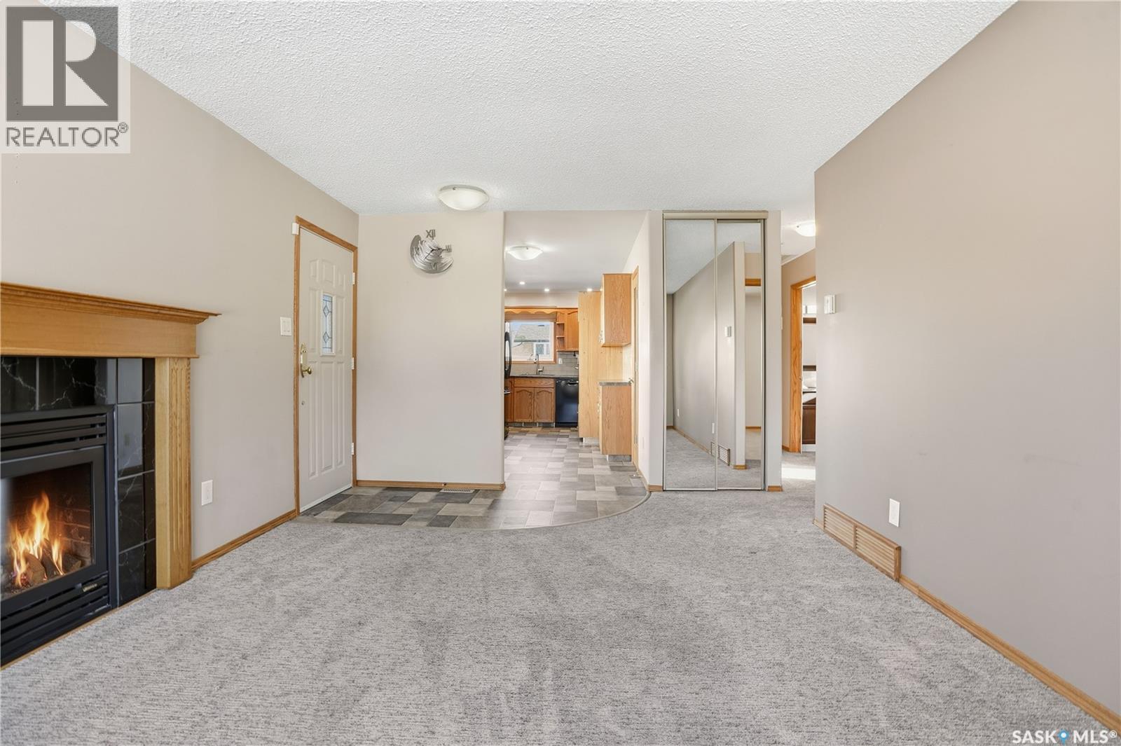 39 Peart Crescent, Regina, Saskatchewan  S4N 4R4 - Photo 8 - SK028381