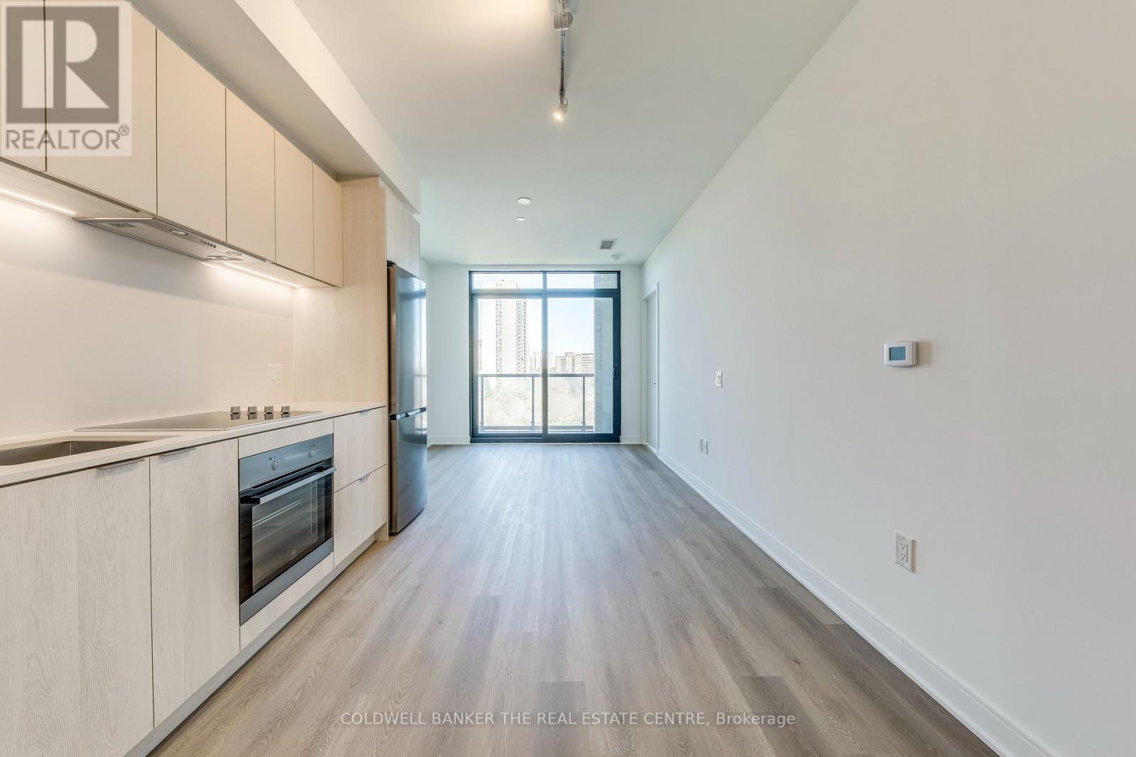 709 - 86 Dundas Street E, Mississauga, Ontario  L5A 0B1 - Photo 7 - W12782100