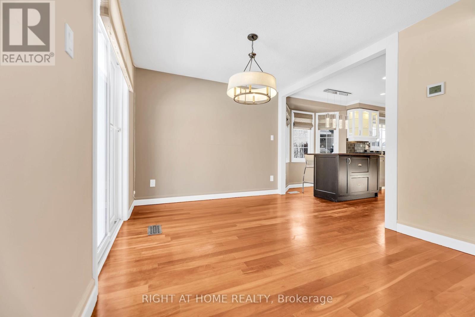 3 - 104 Woodlawn Road E, Guelph, Ontario  N1E 1B7 - Photo 19 - X12782108