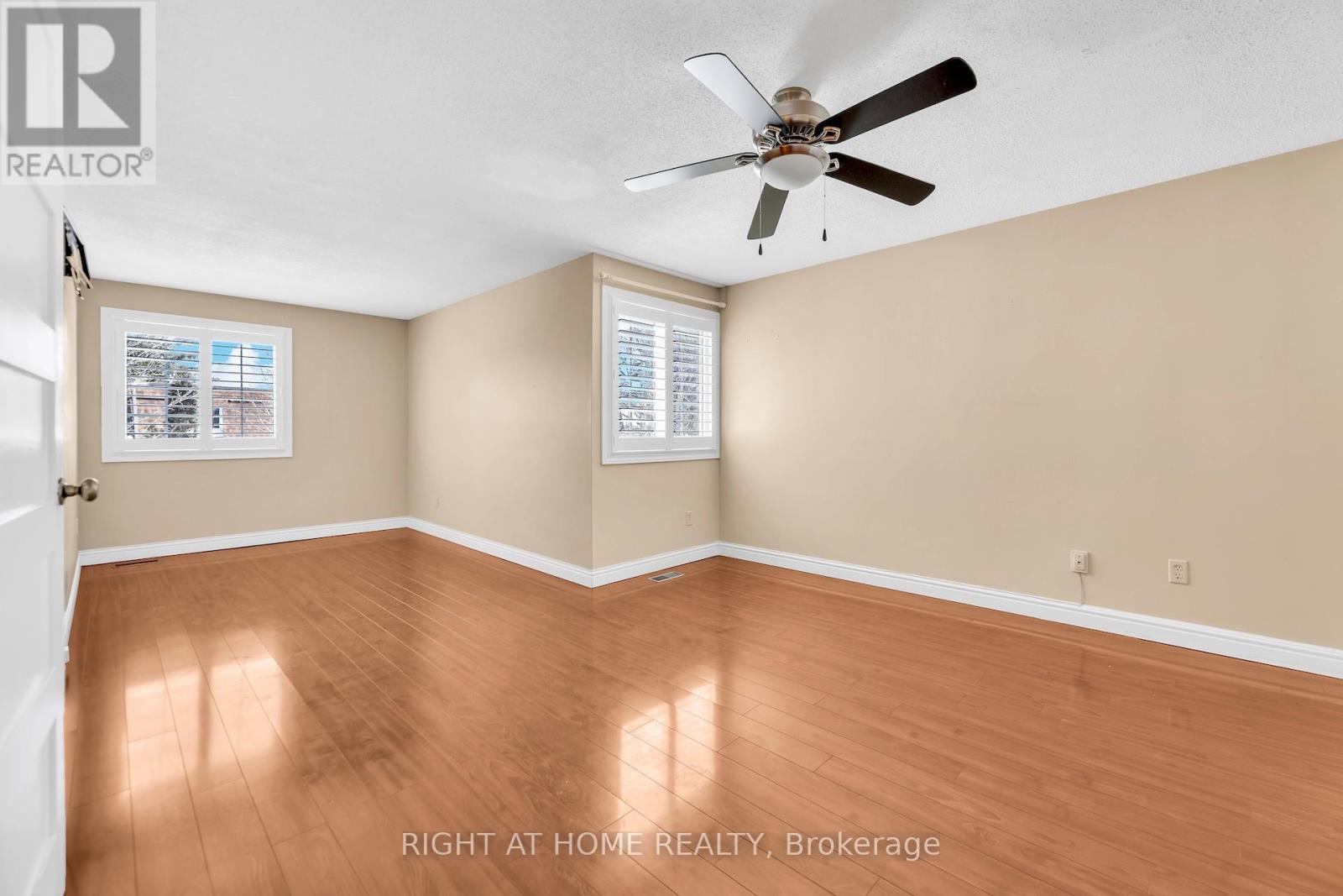 3 - 104 Woodlawn Road E, Guelph, Ontario  N1E 1B7 - Photo 24 - X12782108