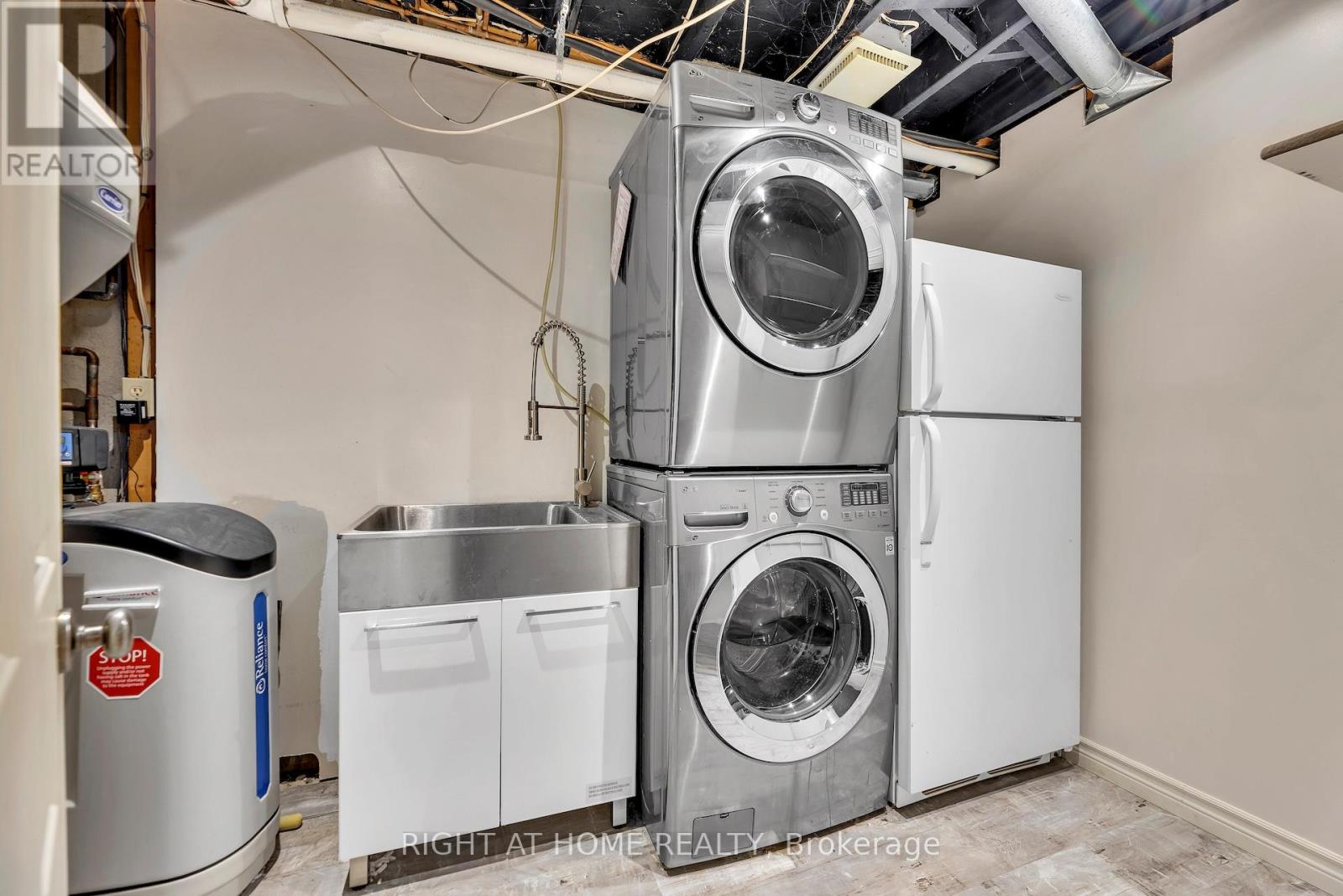 3 - 104 Woodlawn Road E, Guelph, Ontario  N1E 1B7 - Photo 35 - X12782108