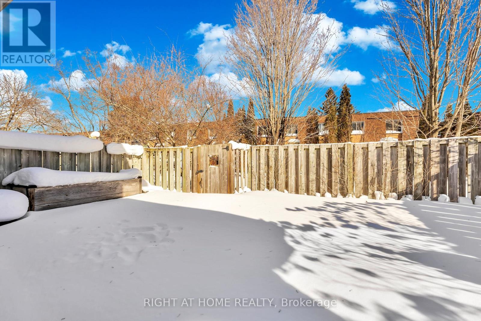 3 - 104 Woodlawn Road E, Guelph, Ontario  N1E 1B7 - Photo 38 - X12782108