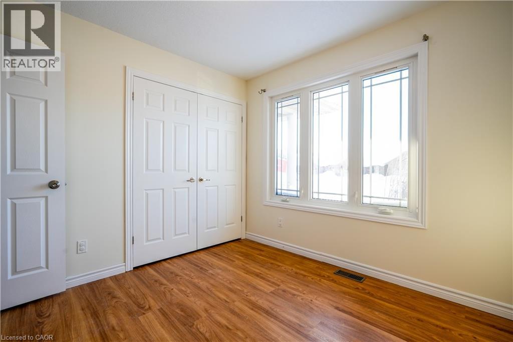 401 Carling Terrace, Wingham, Ontario  N0G 2W0 - Photo 18 - 40804747