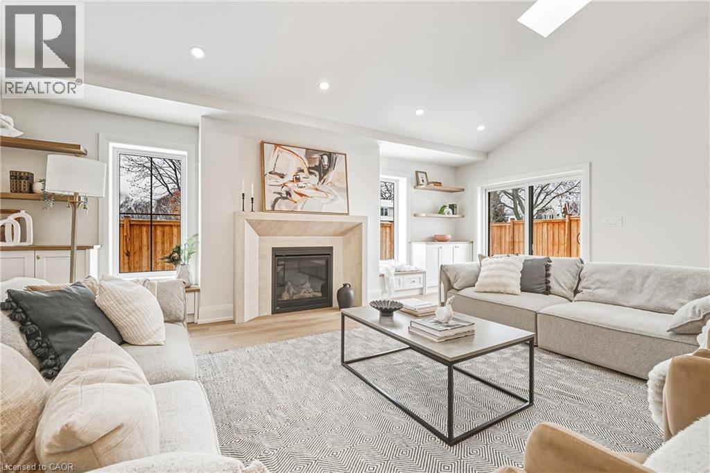 251 Glen Afton Drive, Burlington, Ontario  L7L 1G8 - Photo 17 - 40803528