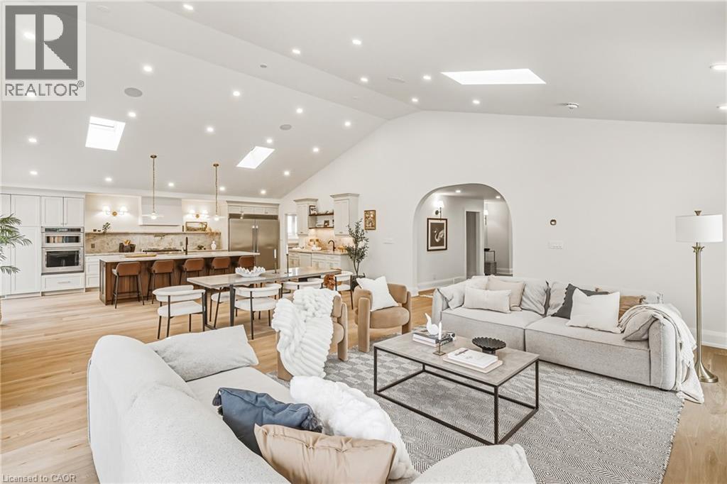 251 Glen Afton Drive, Burlington, Ontario  L7L 1G8 - Photo 19 - 40803528