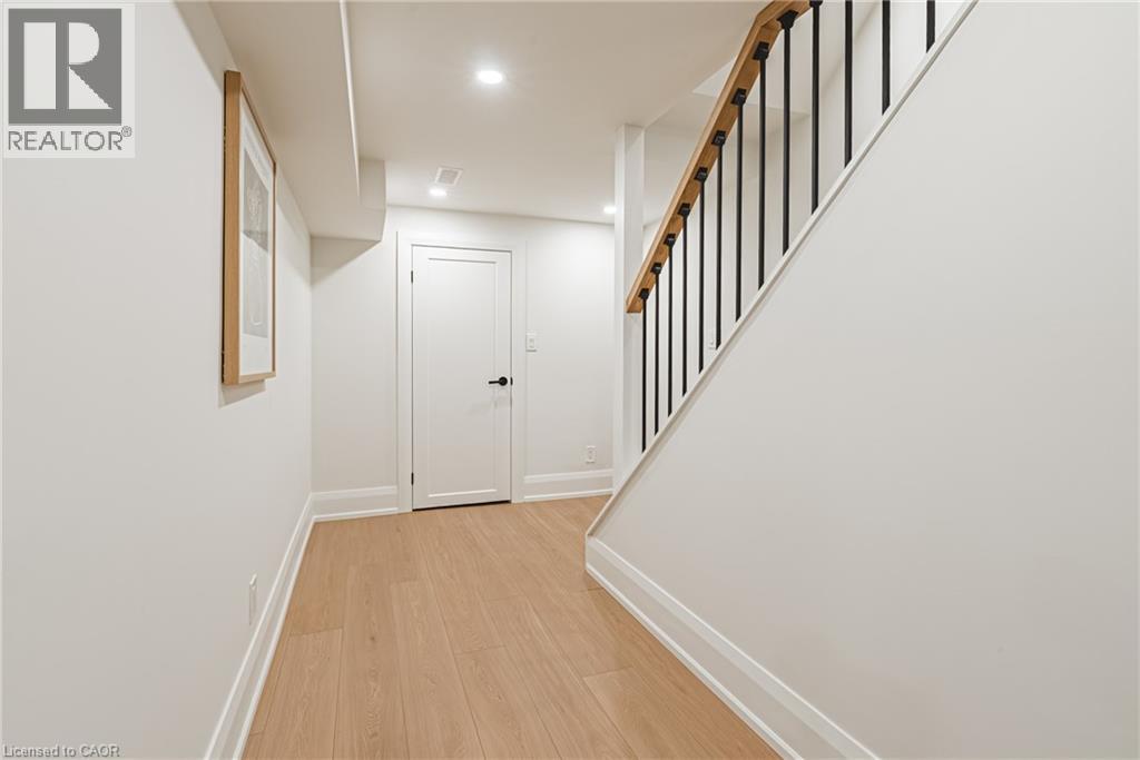 251 Glen Afton Drive, Burlington, Ontario  L7L 1G8 - Photo 40 - 40803528