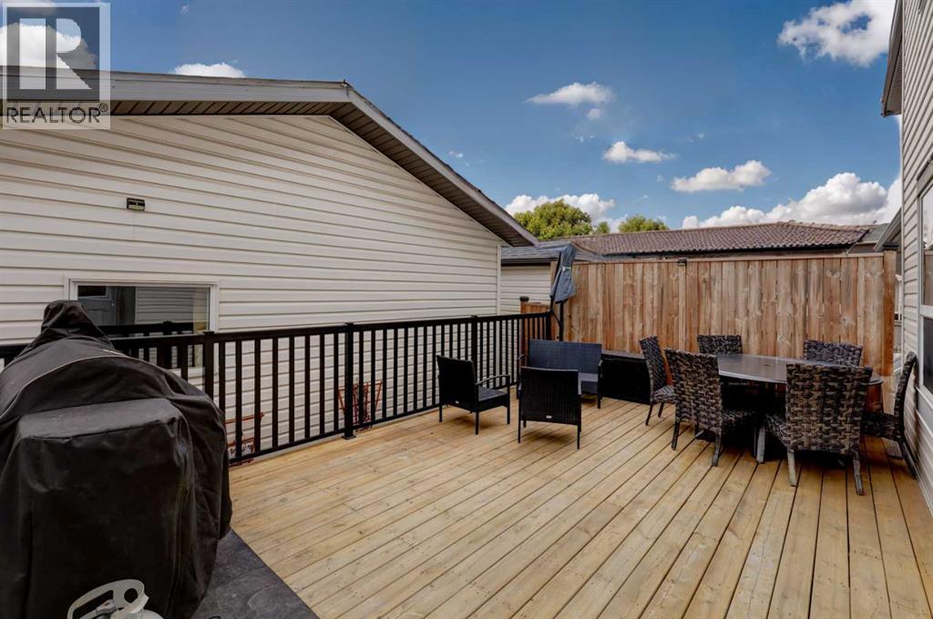 1206 Kings Heights Way Se, Airdrie, Alberta  T4A 0M5 - Photo 31 - A2282882