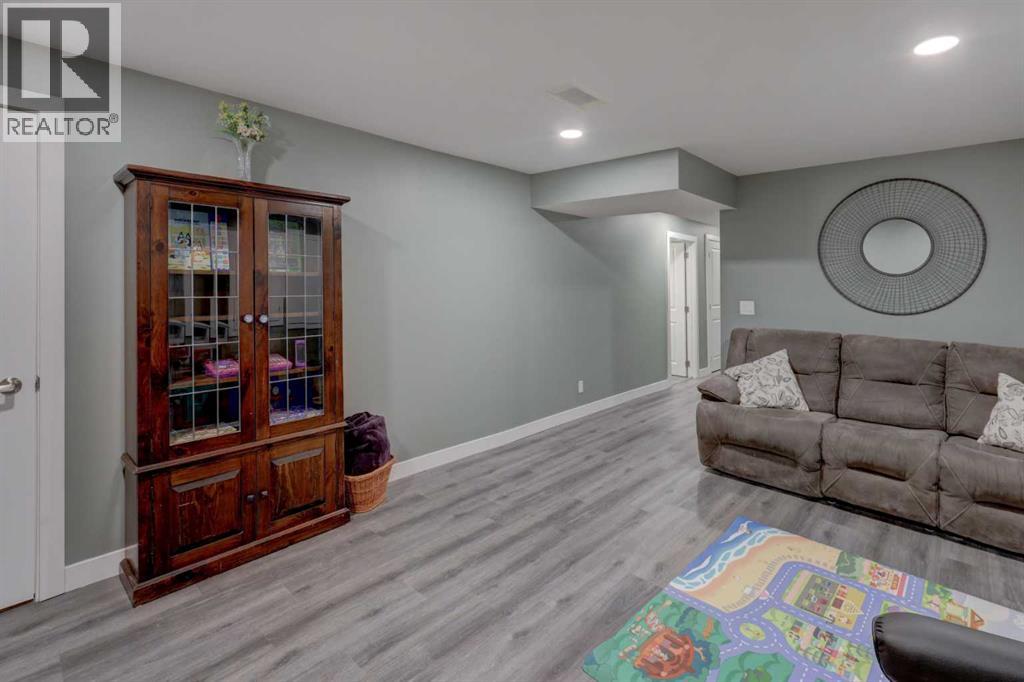 1206 Kings Heights Way Se, Airdrie, Alberta  T4A 0M5 - Photo 28 - A2282882