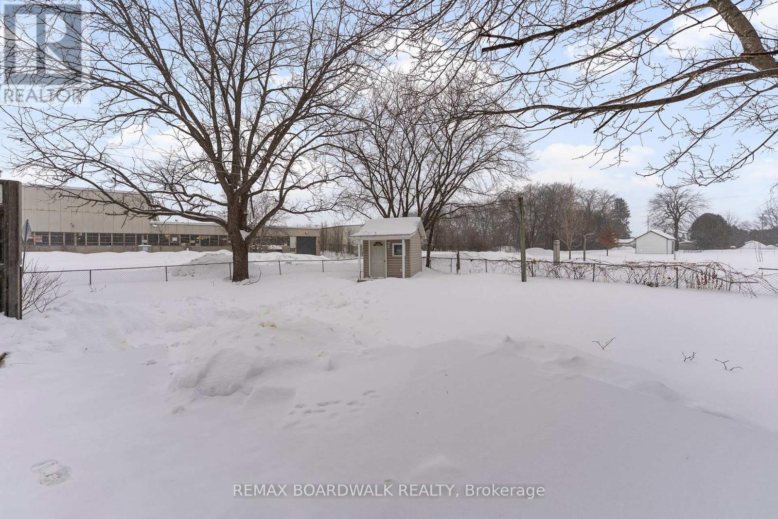 39 Condie Street, Smiths Falls, Ontario  K7A 2T3 - Photo 40 - X12782158