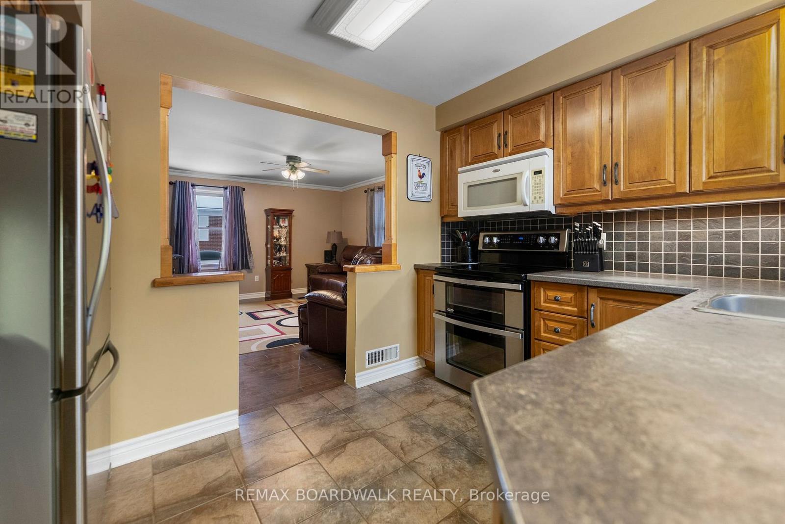 39 Condie Street, Smiths Falls, Ontario  K7A 2T3 - Photo 9 - X12782158