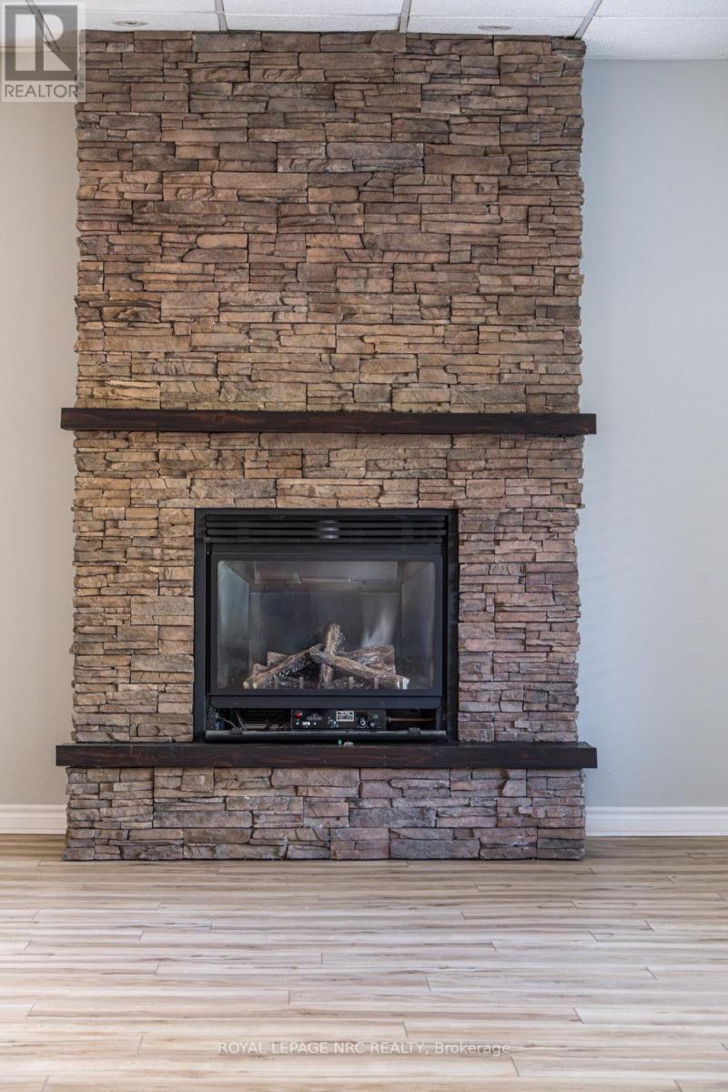 8071 Costabile Drive, Niagara Falls, Ontario  L2H 3H4 - Photo 15 - X12782148