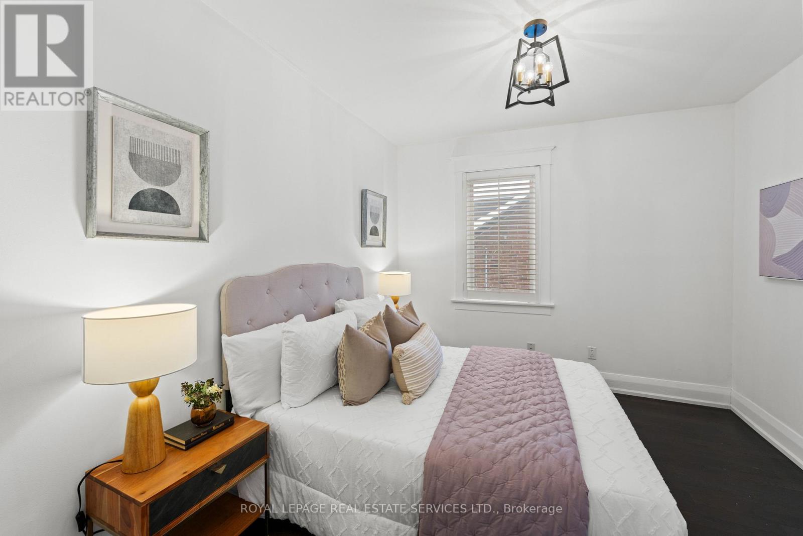 20 Roslin Avenue, Toronto, Ontario  M4N 1Y9 - Photo 18 - C12782118