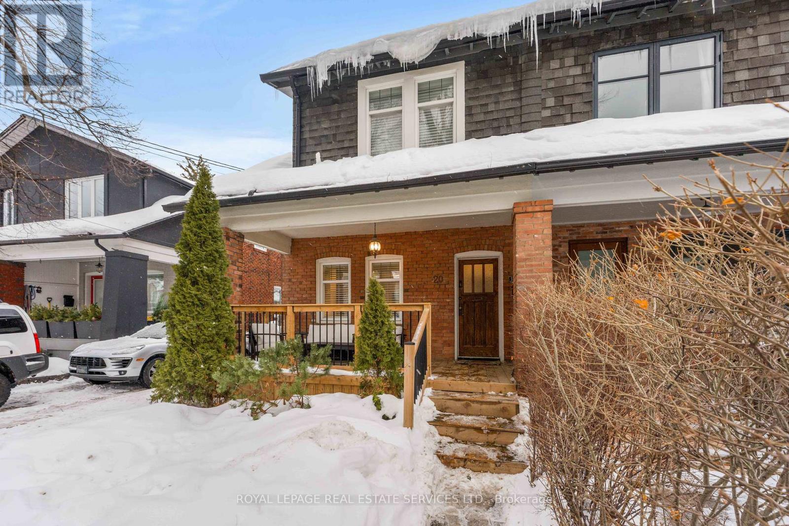 20 Roslin Avenue, Toronto, Ontario  M4N 1Y9 - Photo 2 - C12782118